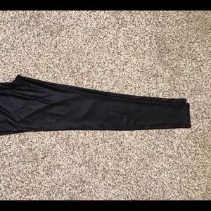 Leather looking leggings